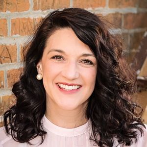 Meet your Posher, Carolyn